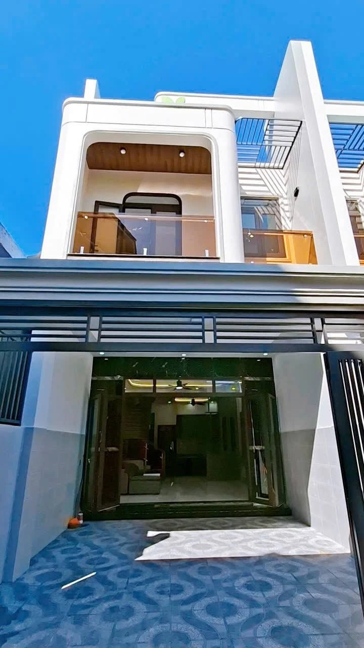Bán nhà phố 90m2 3PN Phường Biên Hoà Bình Dương 3,85 tỷ - Ảnh 1