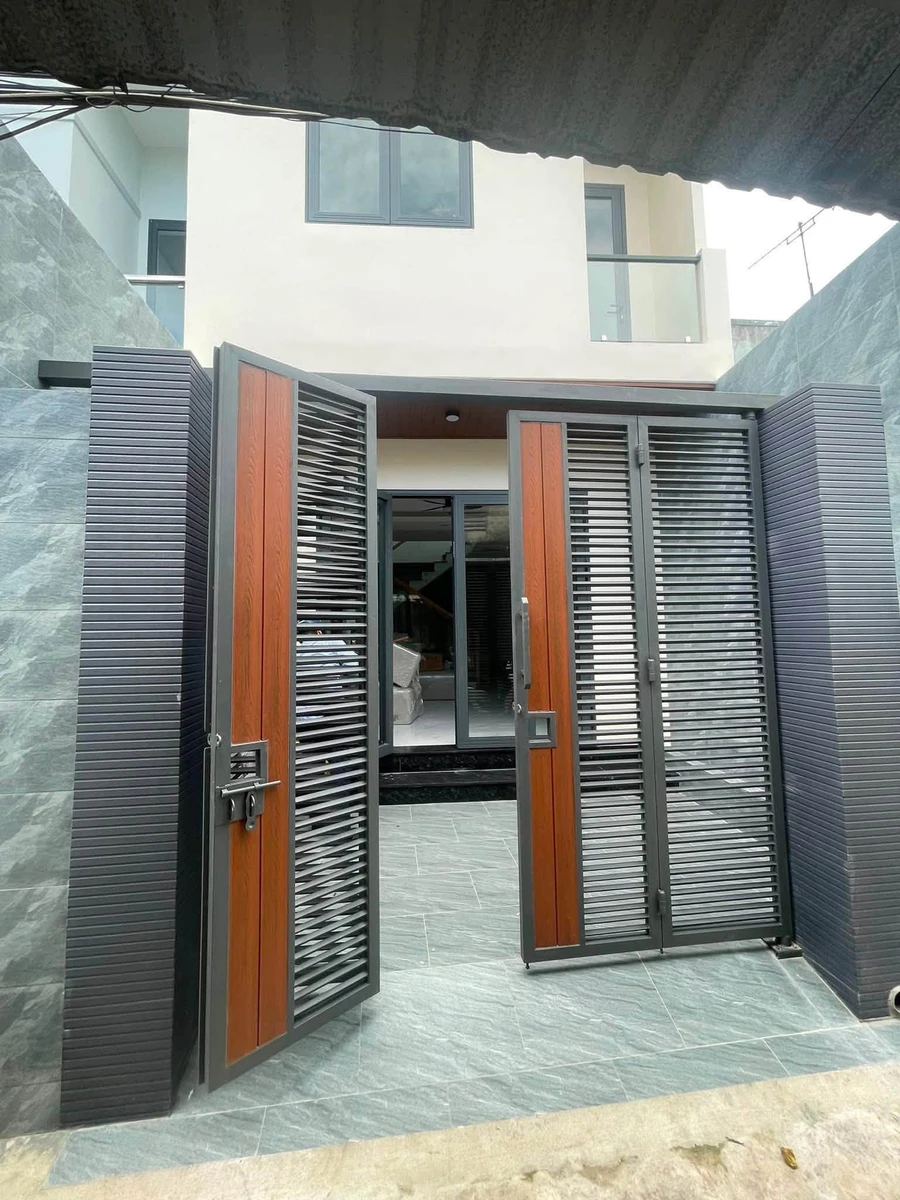 Bán nhà 1 trệt 1 lầu 3 PN, 60m² Thủ Đức, 2.8 tỷ - Ảnh 1