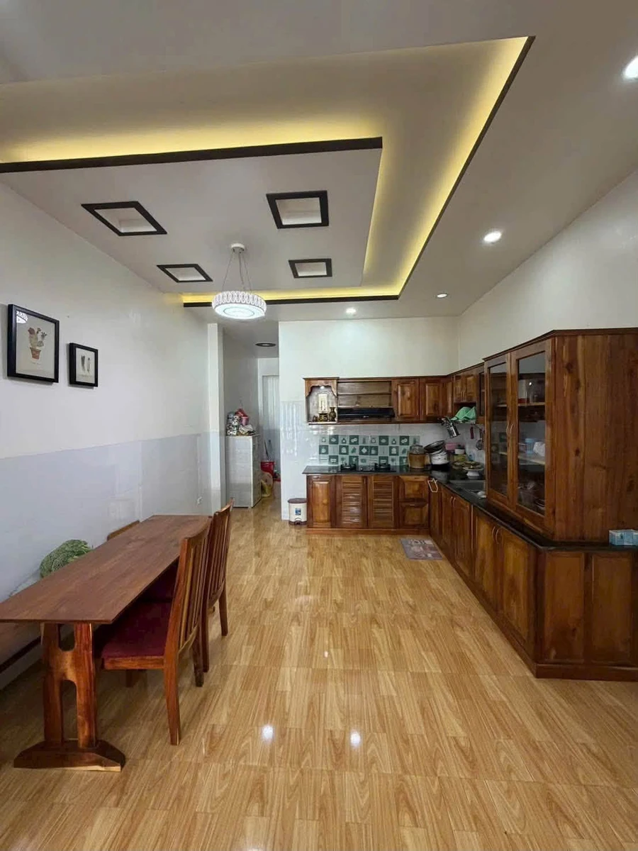 Bán nhà 1 trệt 1 lầu 136.44m² KDC Văn Thánh 2 tỷ - Ảnh thu nhỏ 2