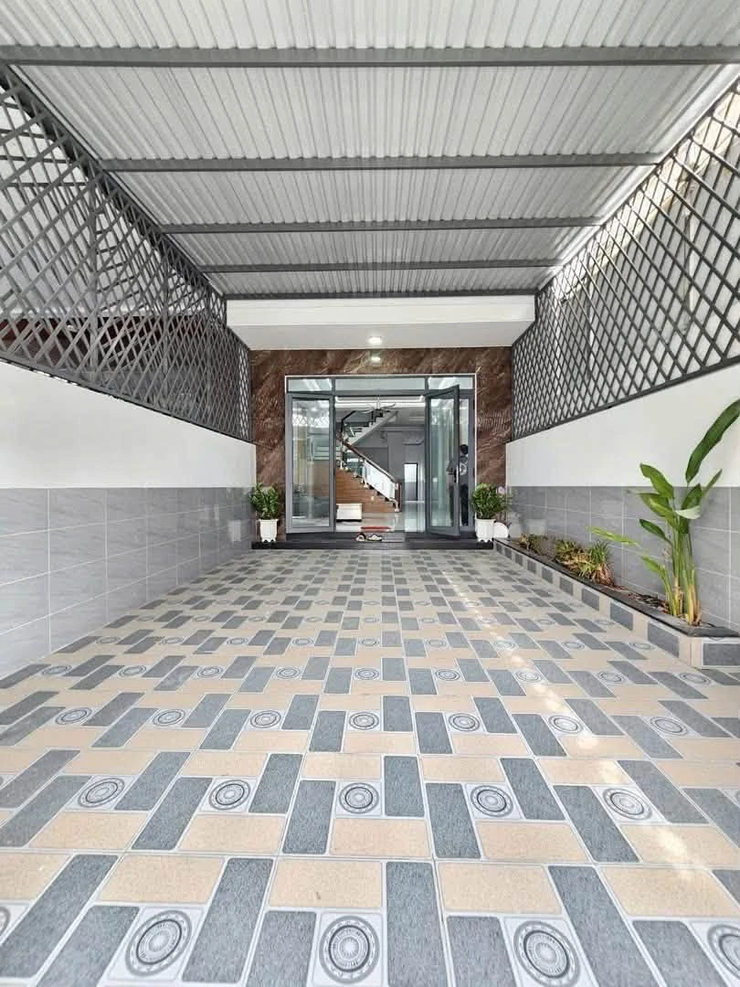 Bán nhà 3PN 129,8m² Lê Văn Tiên Tân Đông Hiệp 5,8 tỷ - Ảnh 1