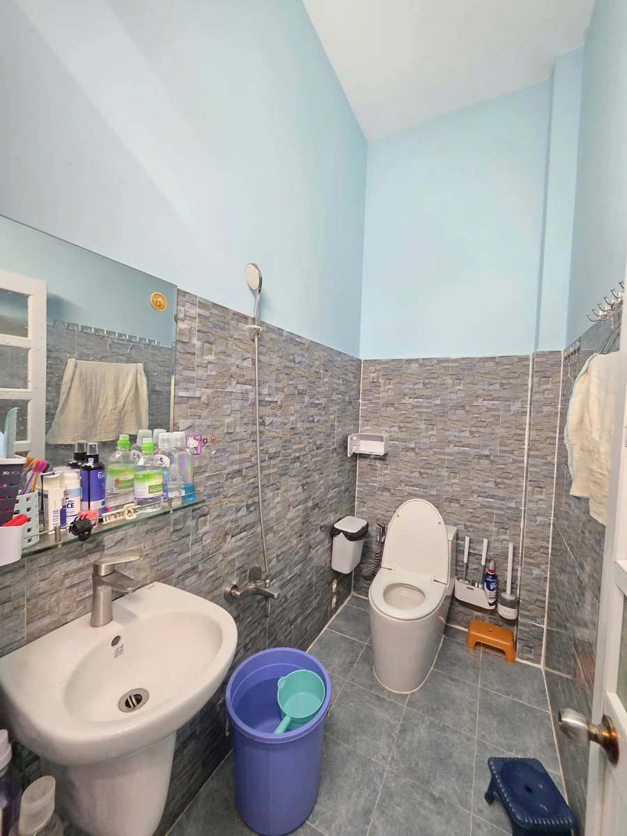 Bán nhà hoàn công 4PN 64m2 gần Ngã Ba Đông Tân, Thủ Đức - Ảnh thu nhỏ 5