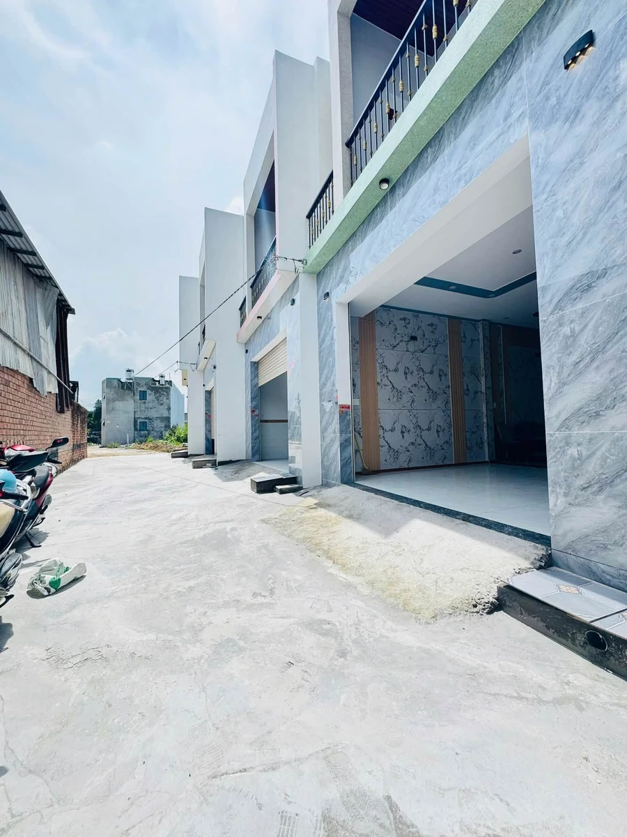 Bán nhà Trảng Dài 105m² 1 tỷ 950 triệu Bình Tân - Ảnh thu nhỏ 2