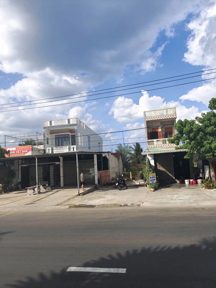 Bán lô đất mặt tiền Hùng Vương 170,5m2 Phú Yên - Ảnh thu nhỏ 2