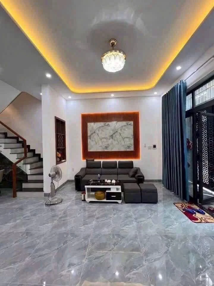 Bán nhà hẻm ô tô 3PN 4WC 72m2 Chu Mạnh Trinh Vũng Tàu - Ảnh 1