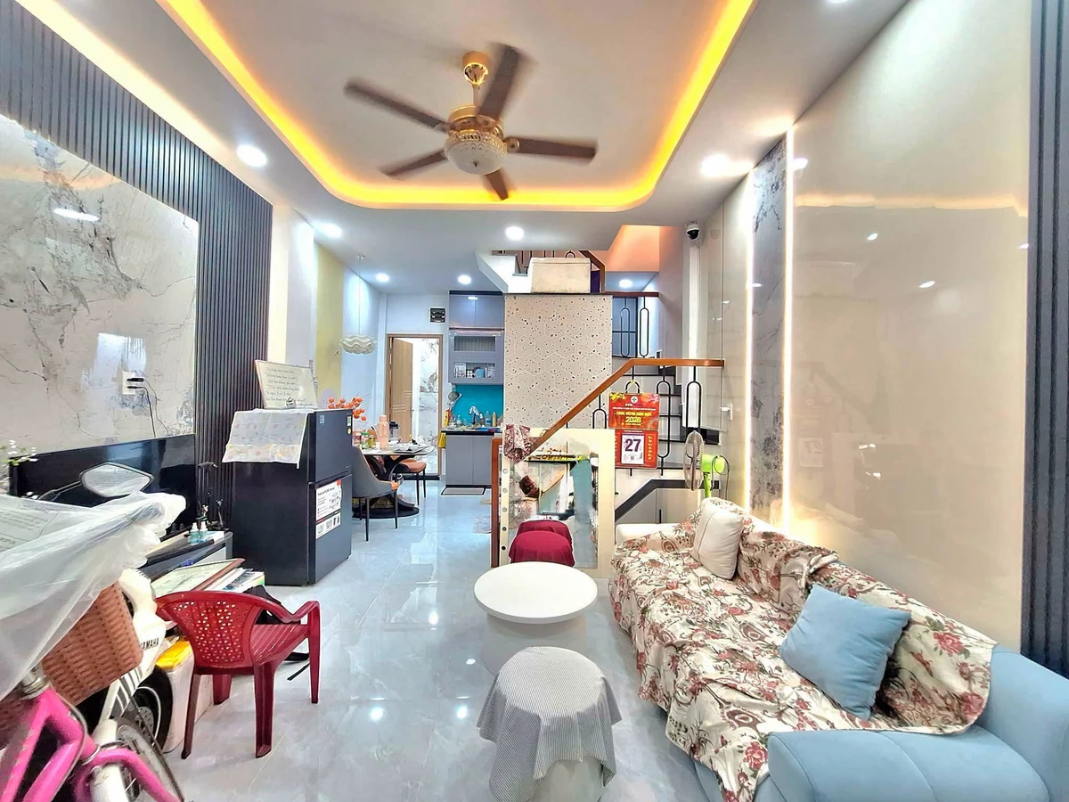 Bán nhà mới hoàn công đường Chu Văn An, nở hậu 4.4m x 10m, giá 5,1 tỷ - Ảnh 1