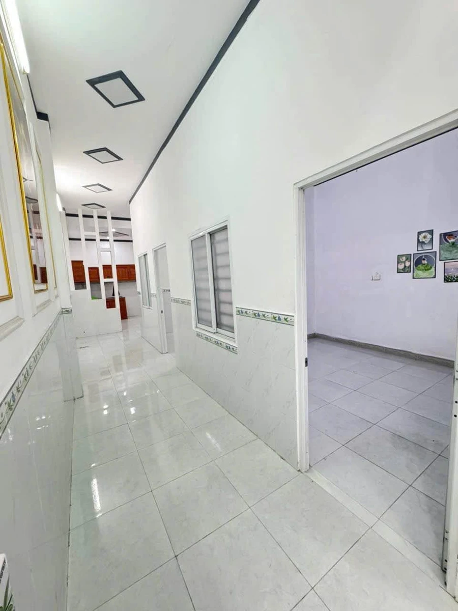 Bán nhà sổ riêng 5,1x25m Quận 12, giá 2 tỷ 650 - Ảnh thu nhỏ 3