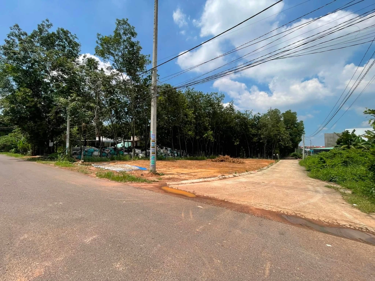 Bán lô góc Thới Hòa 186m2, giáp Mỹ Phước 3, 1 tỷ 6 - Ảnh thu nhỏ 2
