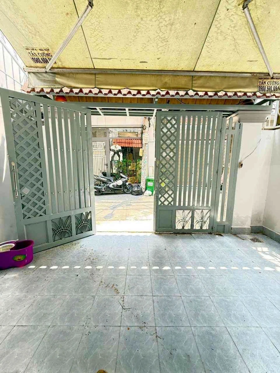 Bán nhà 3 tầng hẻm xe hơi đường số 79, Tân Quy, Quận 7, 74m2, giá hơn 11 tỷ - Ảnh thu nhỏ 3