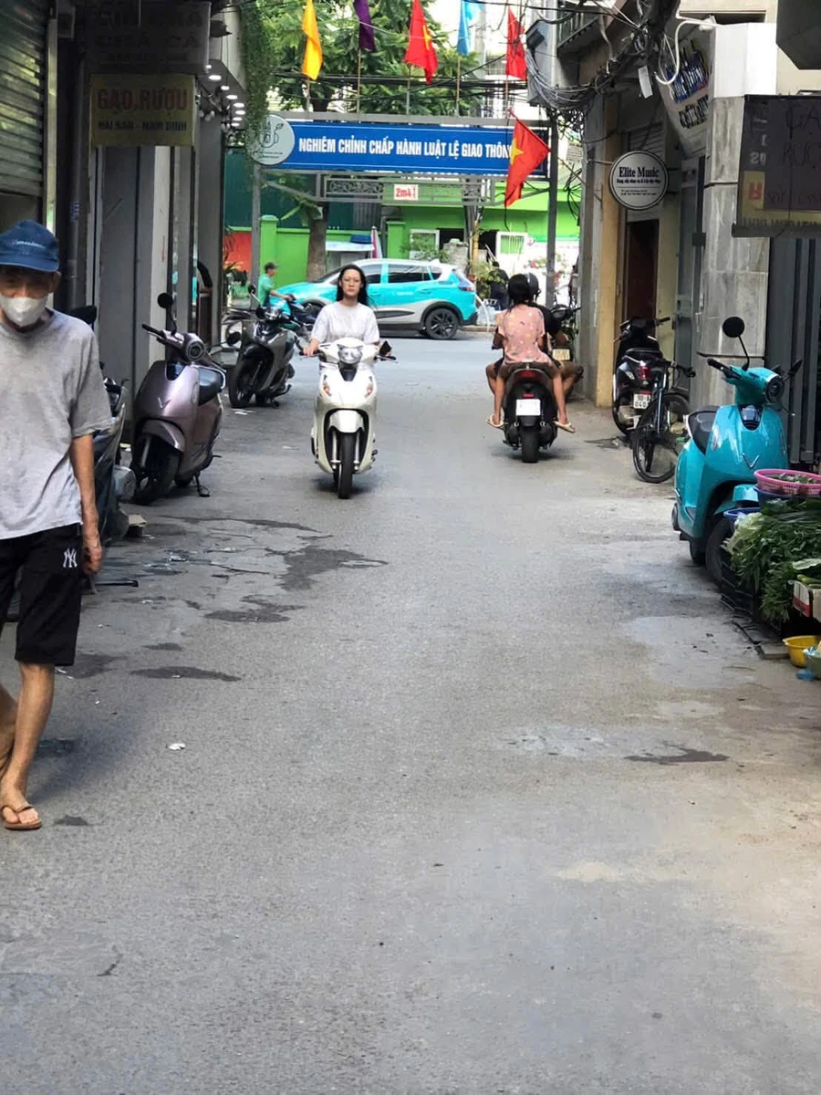 Bán nhà 4 tầng 41m2 đường Lĩnh Nam gần cầu Mai Động, Hà Nội giá 9 tỷ - Ảnh thu nhỏ 2