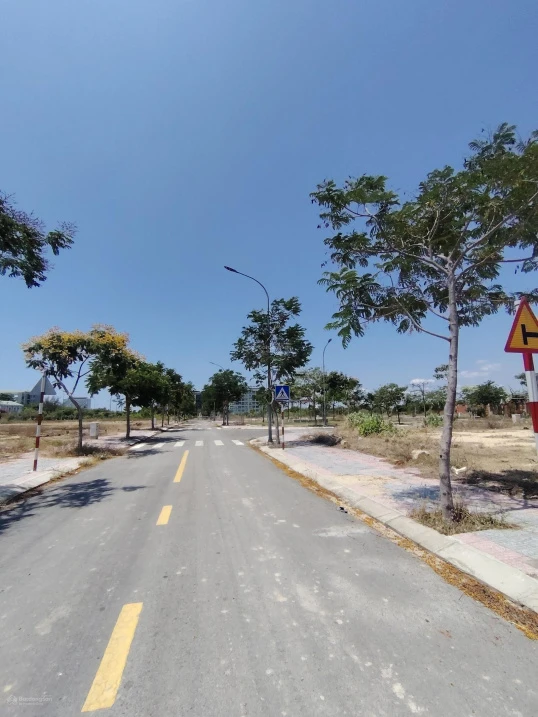 Lô góc khu K2 cách biển Bình Sơn vài bước chân, ngay chung cư Ocean City - Ảnh thu nhỏ 2