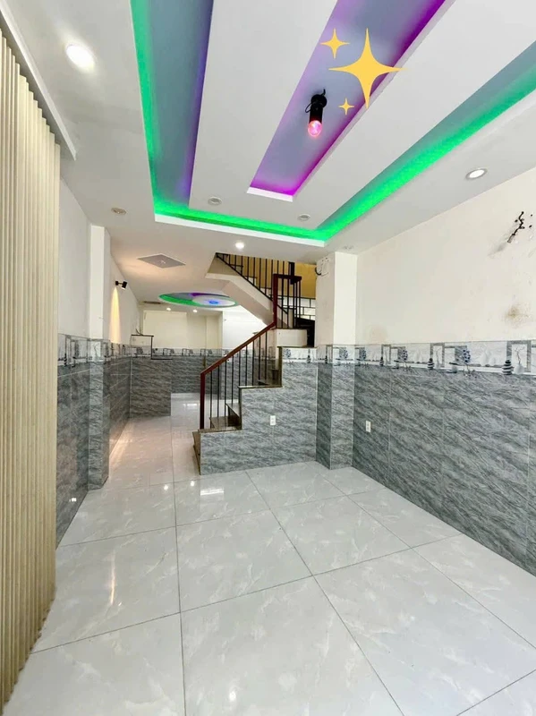 Bán nhà 4 tầng 41m² Nguyễn Văn Linh Hải Châu 3 tỷ 250
