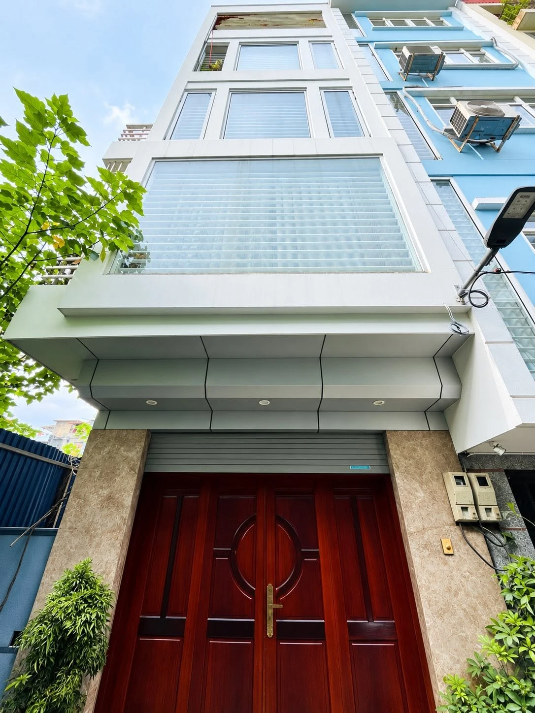 Bán nhà phân lô Trần Quốc Hoàn 40-50 m² 5 tầng 15 tỷ - Ảnh 1
