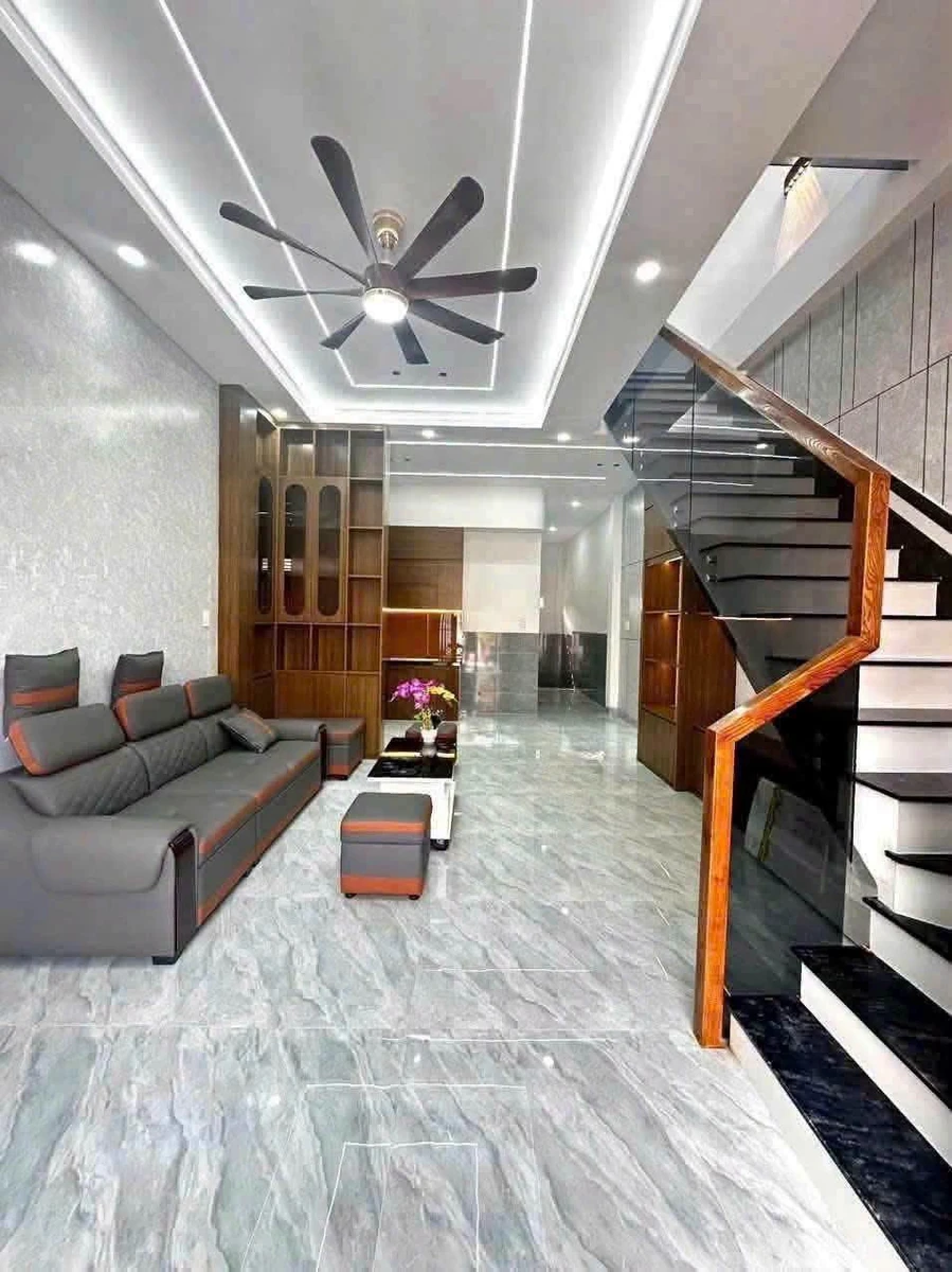 Bán nhà 3 phòng ngủ 65m² Dĩ An, giá 3 tỷ 950 - Ảnh thu nhỏ 2