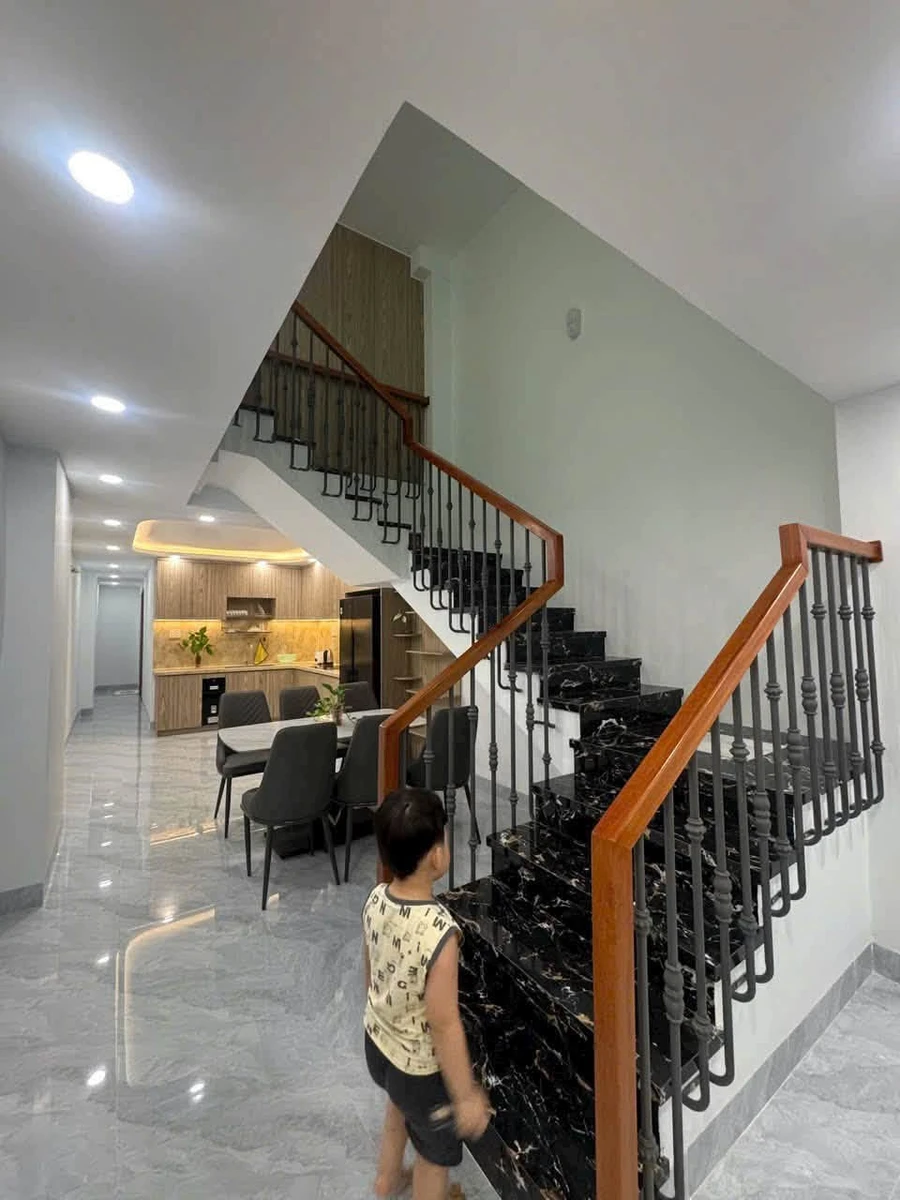 Bán nhà 2 tầng 3PN gần biển Trần Phú Nha Trang 6.9 tỷ - Ảnh thu nhỏ 3