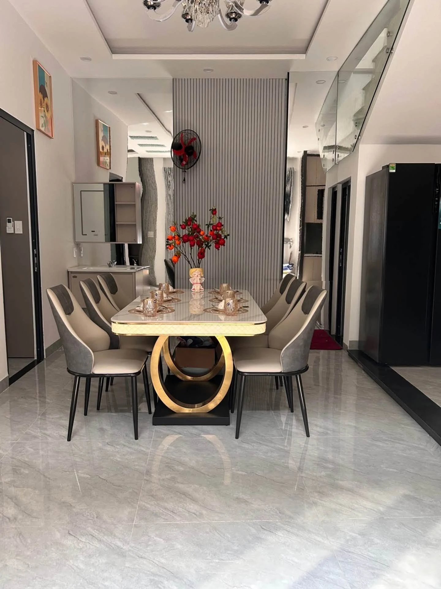 Bán nhà 3 tầng 55,7m² kiệt Trần Cao Vân, cách biển 100m, full nội thất, Đà Nẵng - Ảnh 1