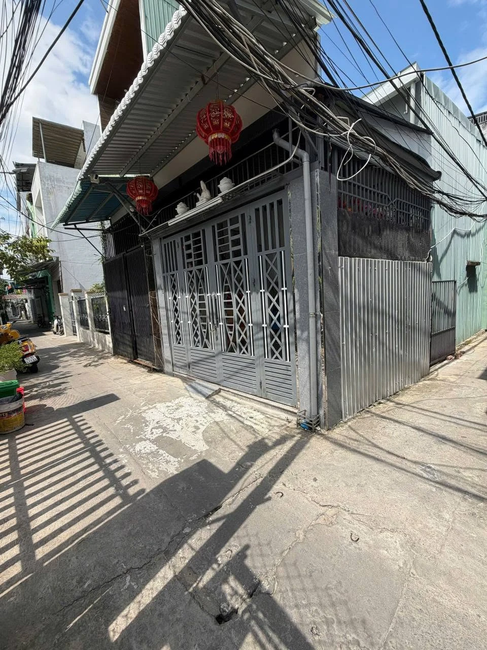 Nhà gác lửng lô góc 2 mặt tiền Hà Huy Tập, 50m², 2 PN, 2.85 tỷ - Ảnh 1