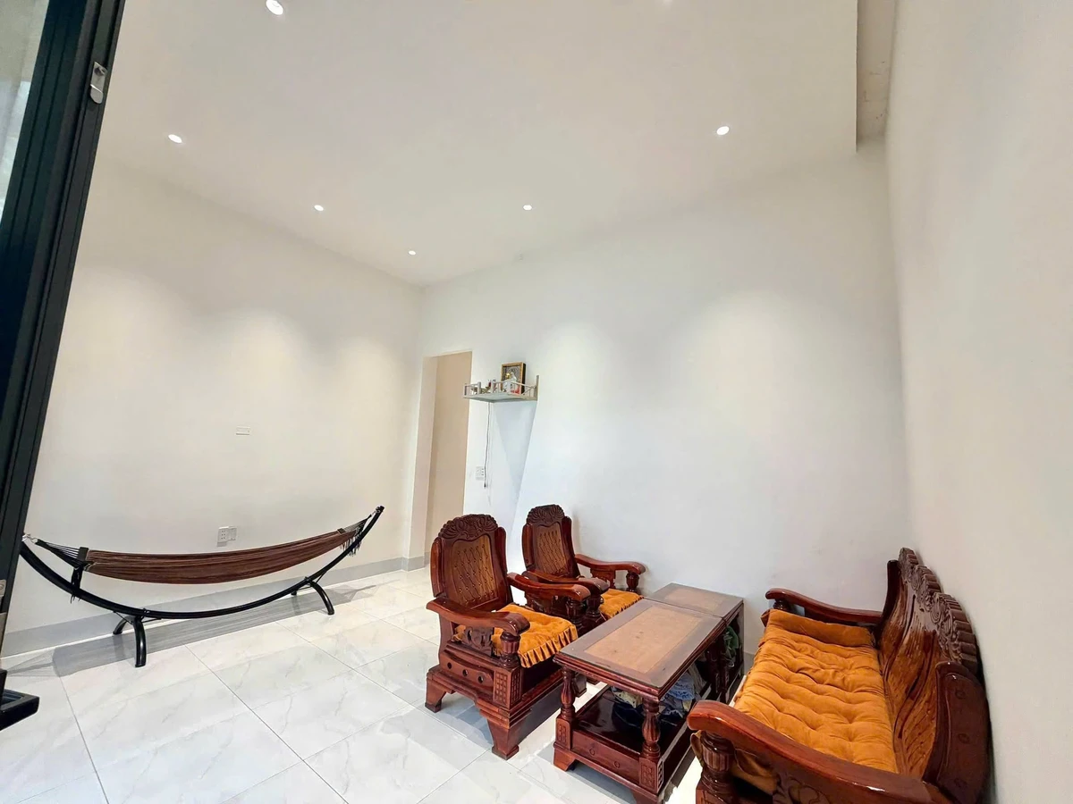 Bán nhà 2 phòng ngủ 110m² gần chợ Tân Trụ, Long An 1 tỷ 20 - Ảnh thu nhỏ 3