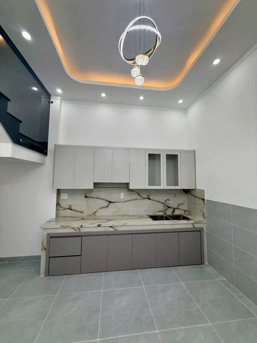 Bán nhà lầu mặt tiền kinh doanh 99m² Tân Phú 2 tỷ - Ảnh thu nhỏ 3