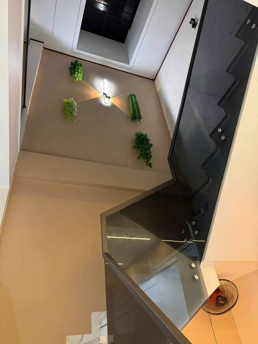 Bán nhà 3 phòng ngủ mặt tiền Nguyễn Hữu Cảnh Tân Phú 250m² 5 tỷ 5 - Ảnh thu nhỏ 5
