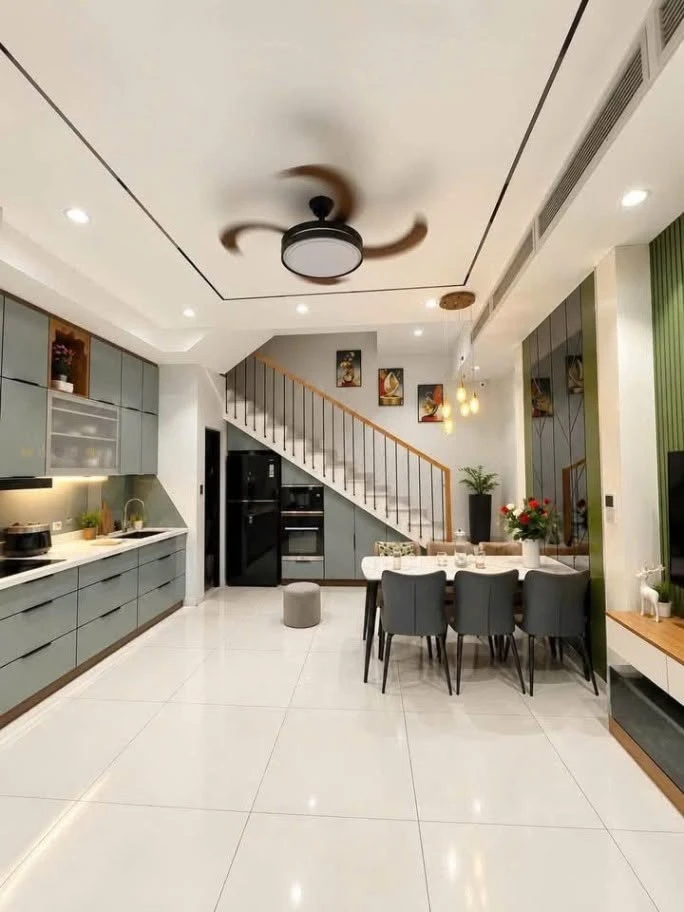 Bán nhà 3 tầng hẻm 6m thông Trường Sa, 2 mặt tiền, 42m2, giá 9.x tỷ - Ảnh thu nhỏ 4