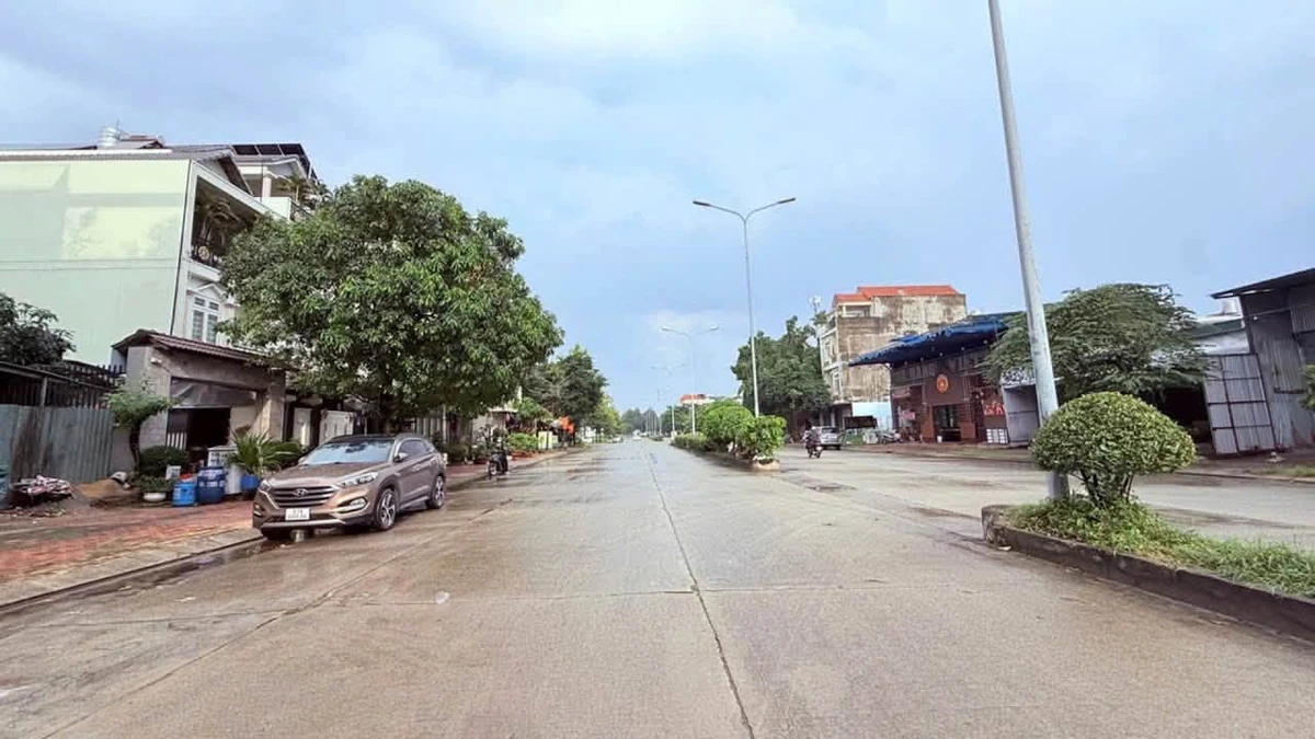 Bán nhà 3 tầng 100m² Dĩ An hơn 7 tỷ - Ảnh 1