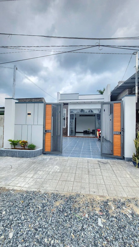 Bán tòa khách sạn 6 tầng mặt tiền Bàu Mạc, Đà Nẵng, 900m² ktdc
