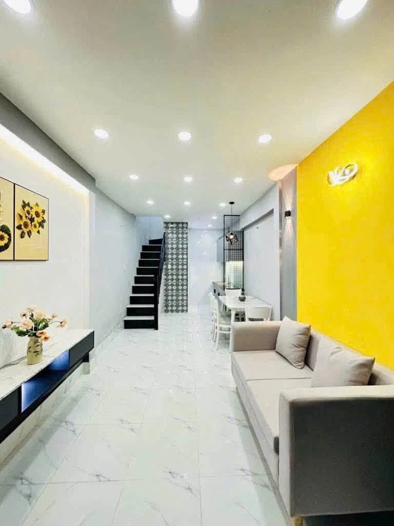 Bán nhà phố 2 tầng 24m² Tân Bình gần trường, chợ, bệnh viện - Ảnh thu nhỏ 2