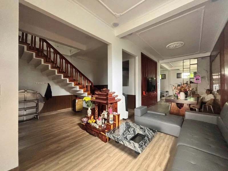 Nhà bán mặt tiền Phan Phù Tiên, Buôn Ma Thuột, 7 tỷ