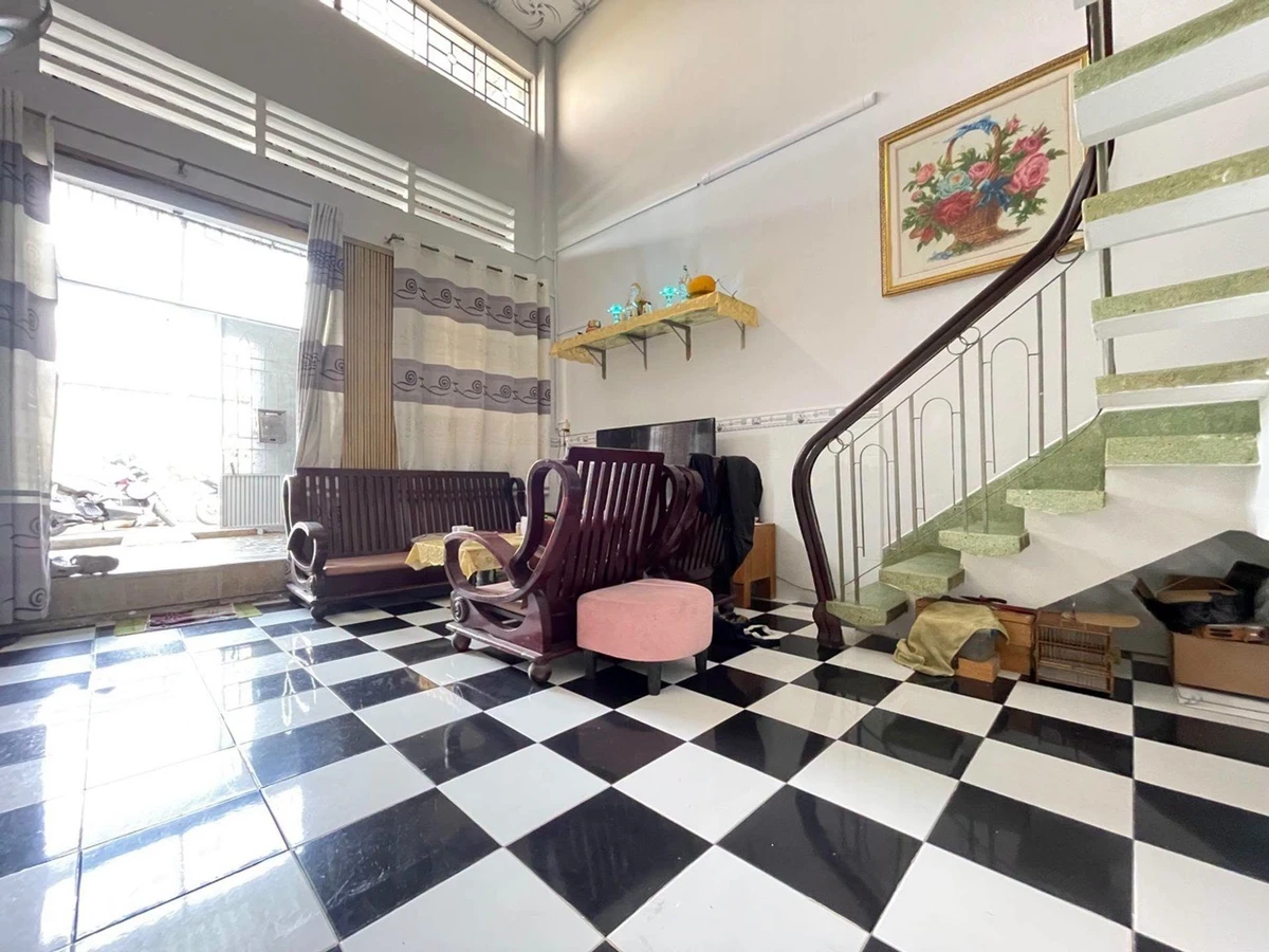 Bán nhà góc hẻm ô tô gần Nguyễn Văn Công, Gò Vấp, 4,2x19,7m, 3PN, giá 6,5 tỷ - Ảnh thu nhỏ 3