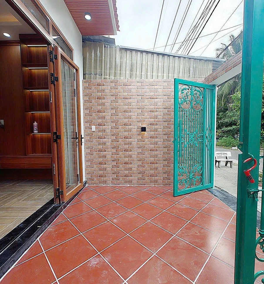 Bán nhà mặt tiền Lê Quang Định, 100.8m², 3PN, Rạch Giá - 2.05 tỷ - Ảnh thu nhỏ 3