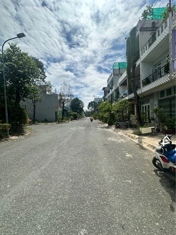 Bán 2 lô đất thổ liền kề 72m² KDC Phường 6 Tân An