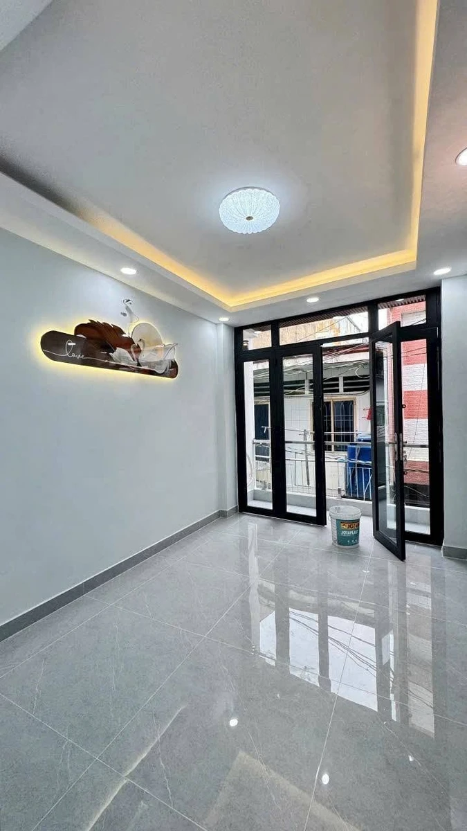 Bán nhà 4 tầng hẻm Lạc Long Quân, Phường Bình Thới, Quận 11, 20,5m², 4,6 tỷ - Ảnh thu nhỏ 3