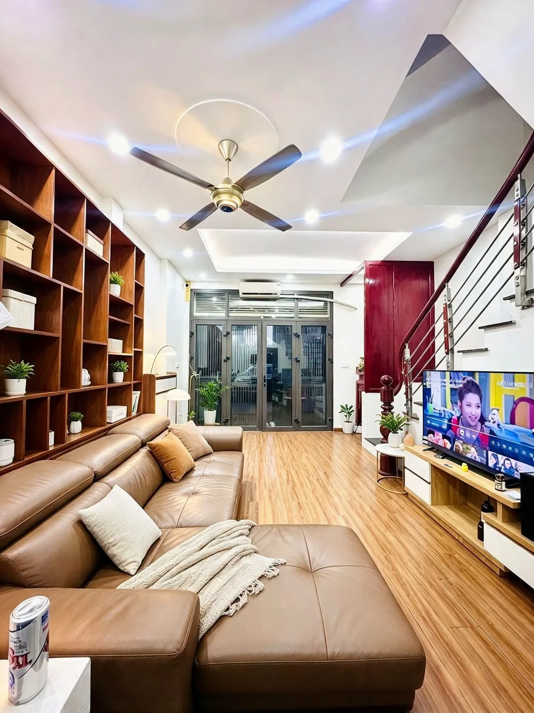 Bán nhà cổ Bỉ 160m² nở hậu ô tô tránh hơn 6 tỷ - Ảnh 1