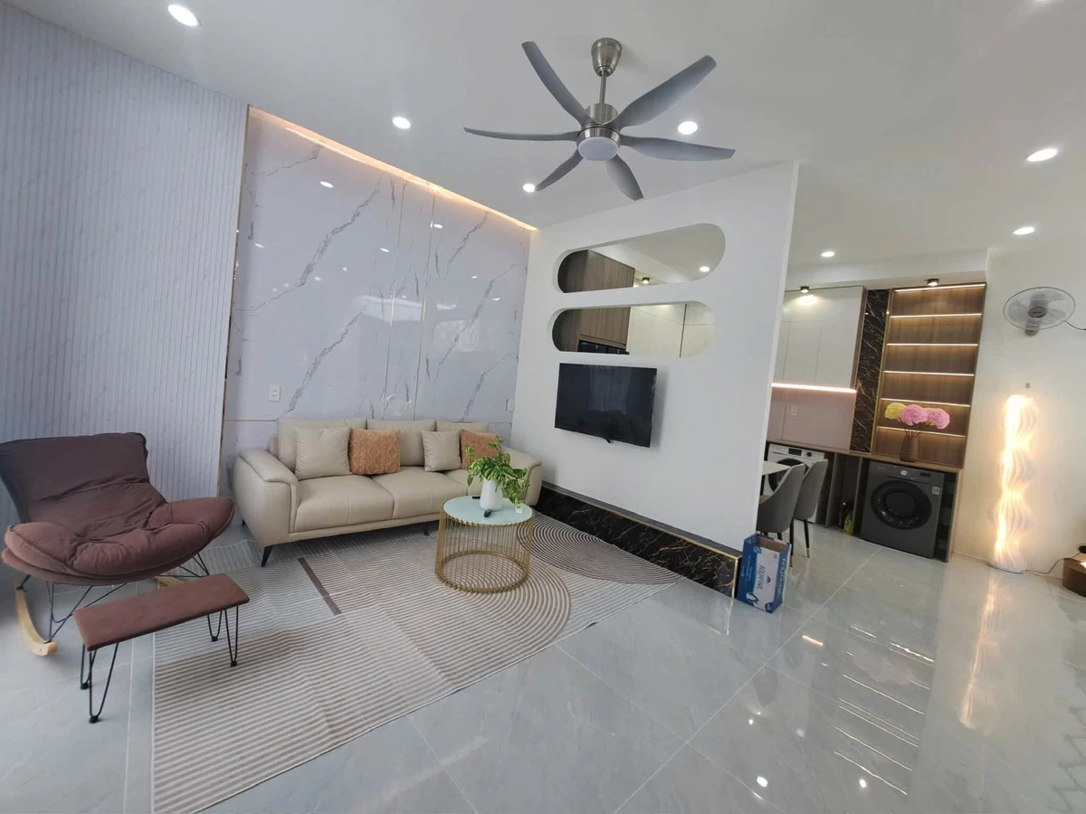 Bán nhà hẻm xe hơi 110m2 2PN Lê Hồng Phong, Phú Hòa, Thủ Dầu Một giá 2,98 tỷ - Ảnh thu nhỏ 2