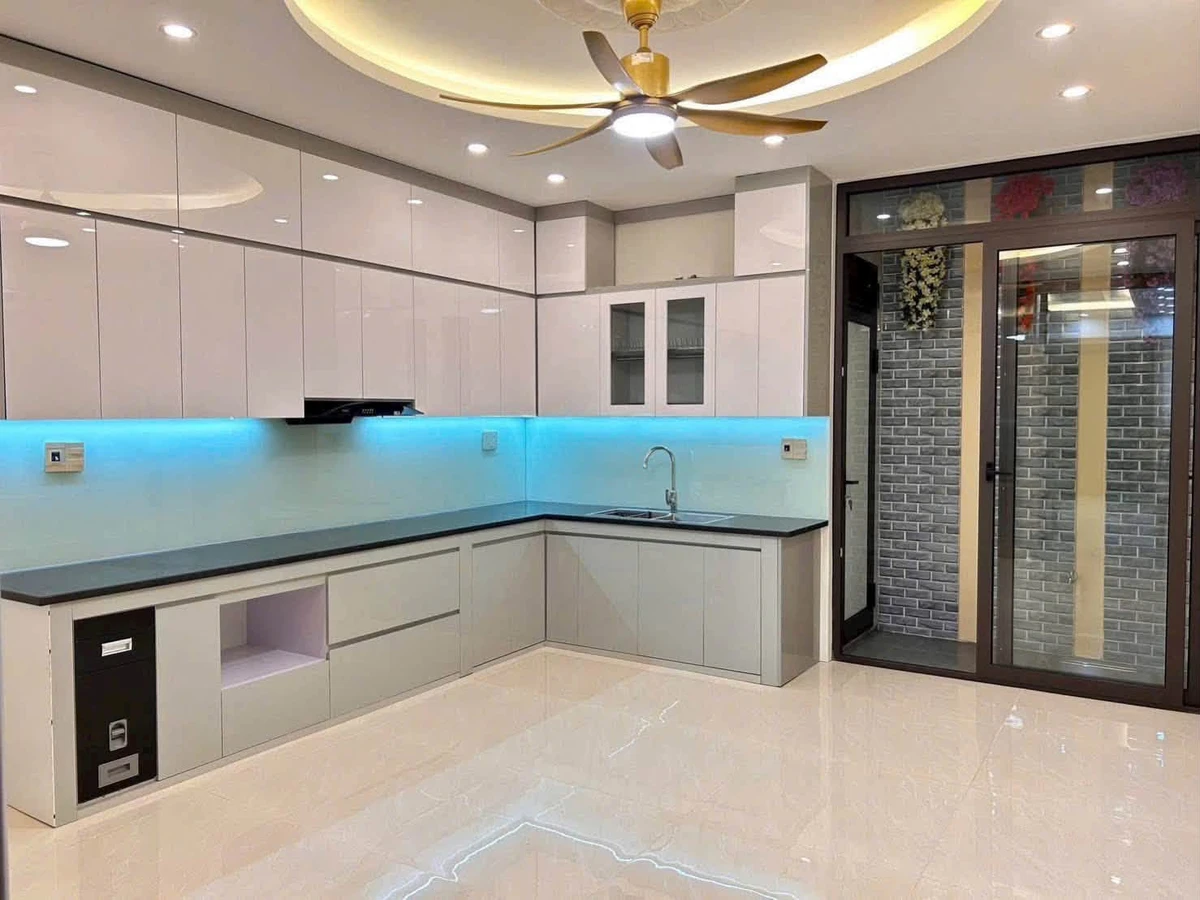 Bán nhà 4 tầng 290m² có thang máy TP Hải Phòng 5,95 tỷ - Ảnh thu nhỏ 3