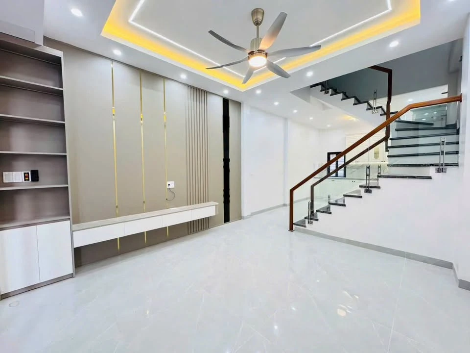 Bán nhà 4 tầng 42m2 Lê Hồng Phong Hải Phòng 4,05 tỷ - Ảnh thu nhỏ 2