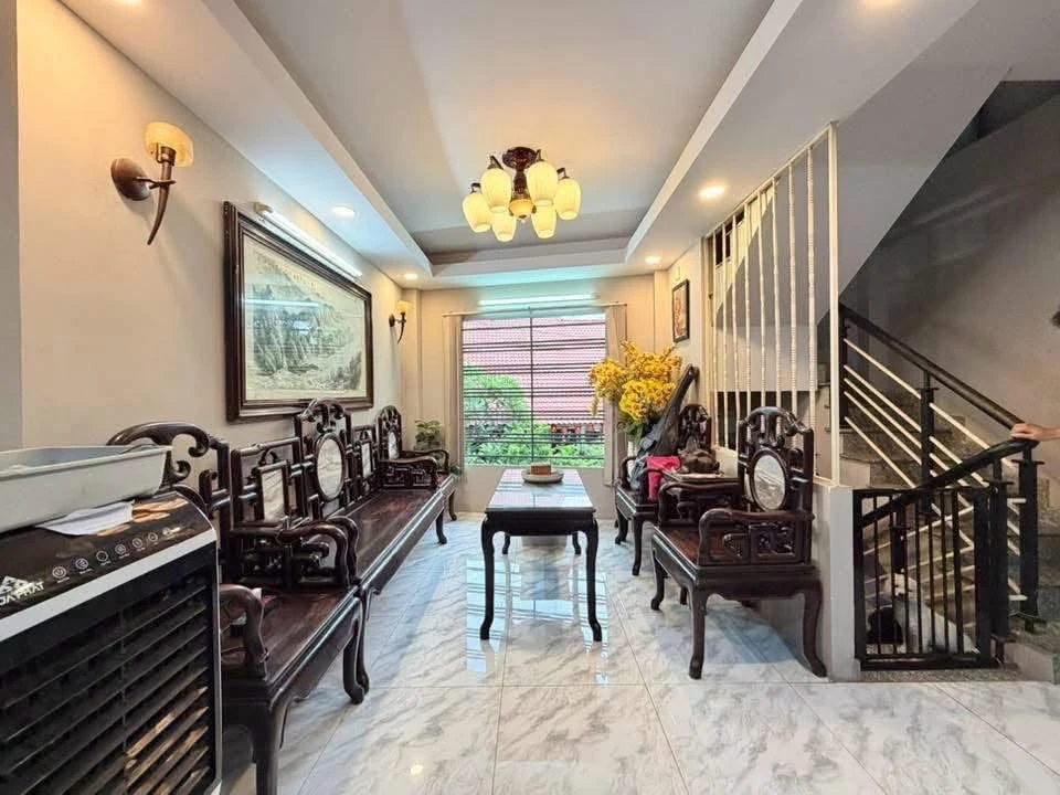 Bán nhà hẻm xe hơi Dương Quảng Hàm, Gò Vấp, 64m2, 5 tầng - Ảnh thu nhỏ 2
