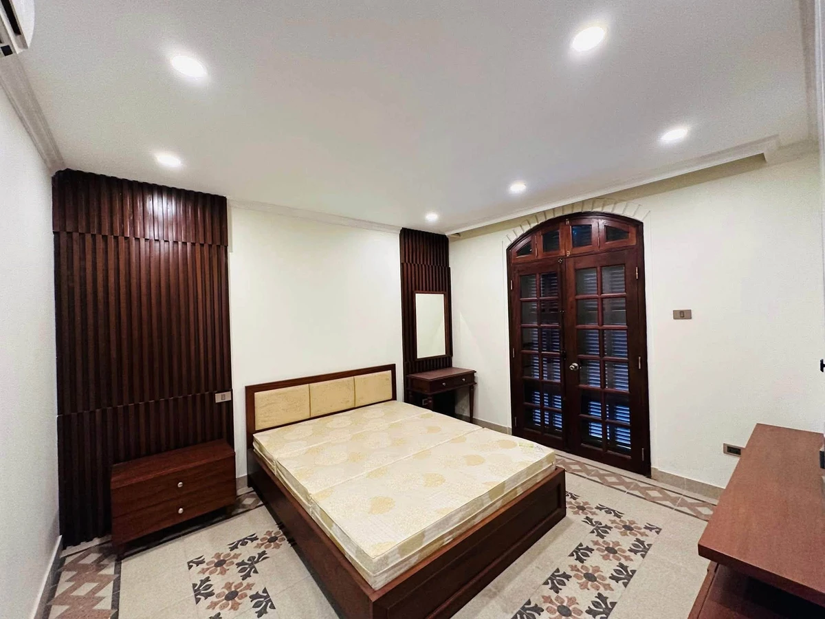 Biệt thự tân cổ điển 5 tầng 100m² Xuân Diệu 46.8 tỷ - Ảnh thu nhỏ 4