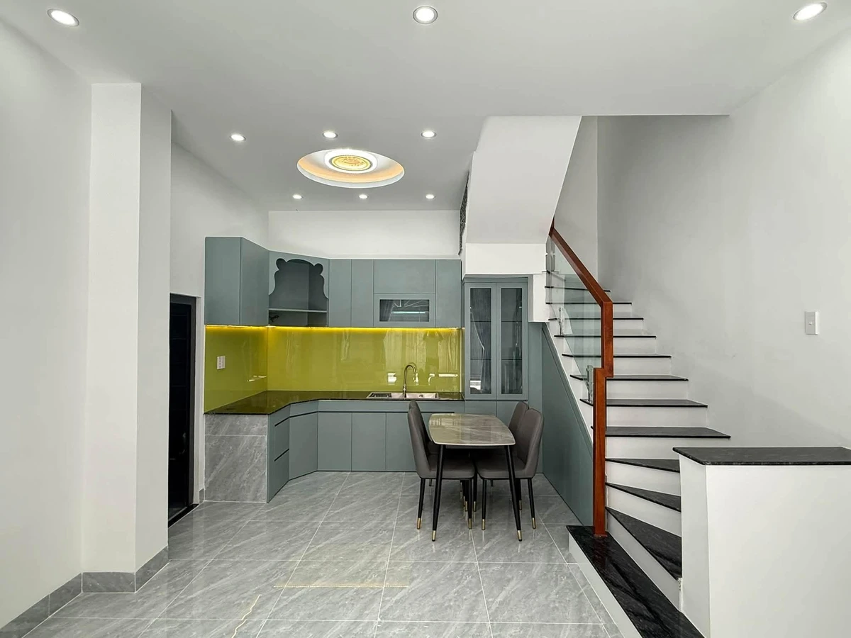 Bán nhà 3 phòng ngủ 54m2 Mạc Đĩnh Chi Quận 12 - 5,6 tỷ - Ảnh thu nhỏ 2