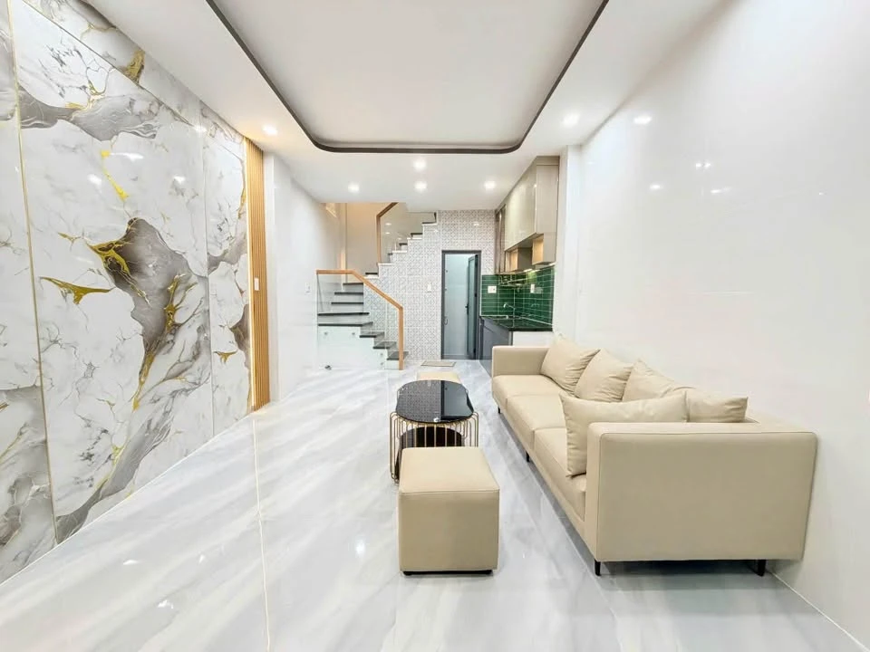 Bán nhà hẻm Lạc Long Quân, 72.6m², Quận 11 - Ảnh thu nhỏ 4
