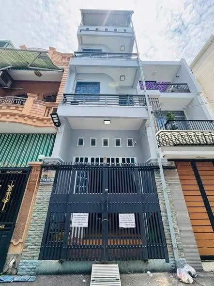Bán nhà 1 trệt 3 lầu 7PN, 47m² Phường 8 Vũng Tàu