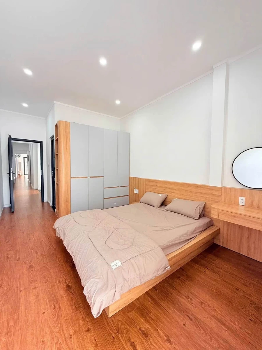 Bán nhà phố 3 phòng ngủ 100m2 Nguyễn Lương Bằng, Tân Bình - Ảnh thu nhỏ 3