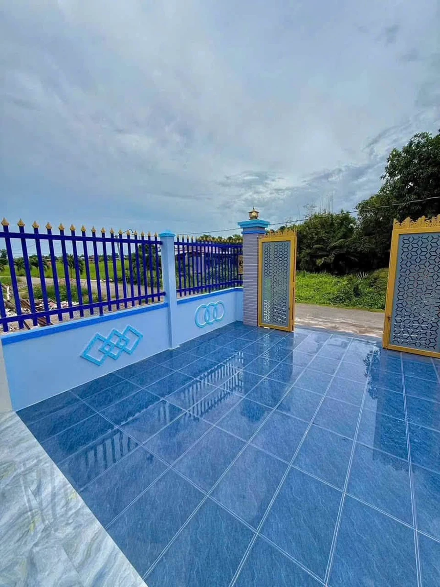 Bán nhà gác lửng 6x22.5m, 3PN, 3WC, góc 2 mặt tiền, Thị Trấn Thủ Thừa, Long An - Ảnh thu nhỏ 4