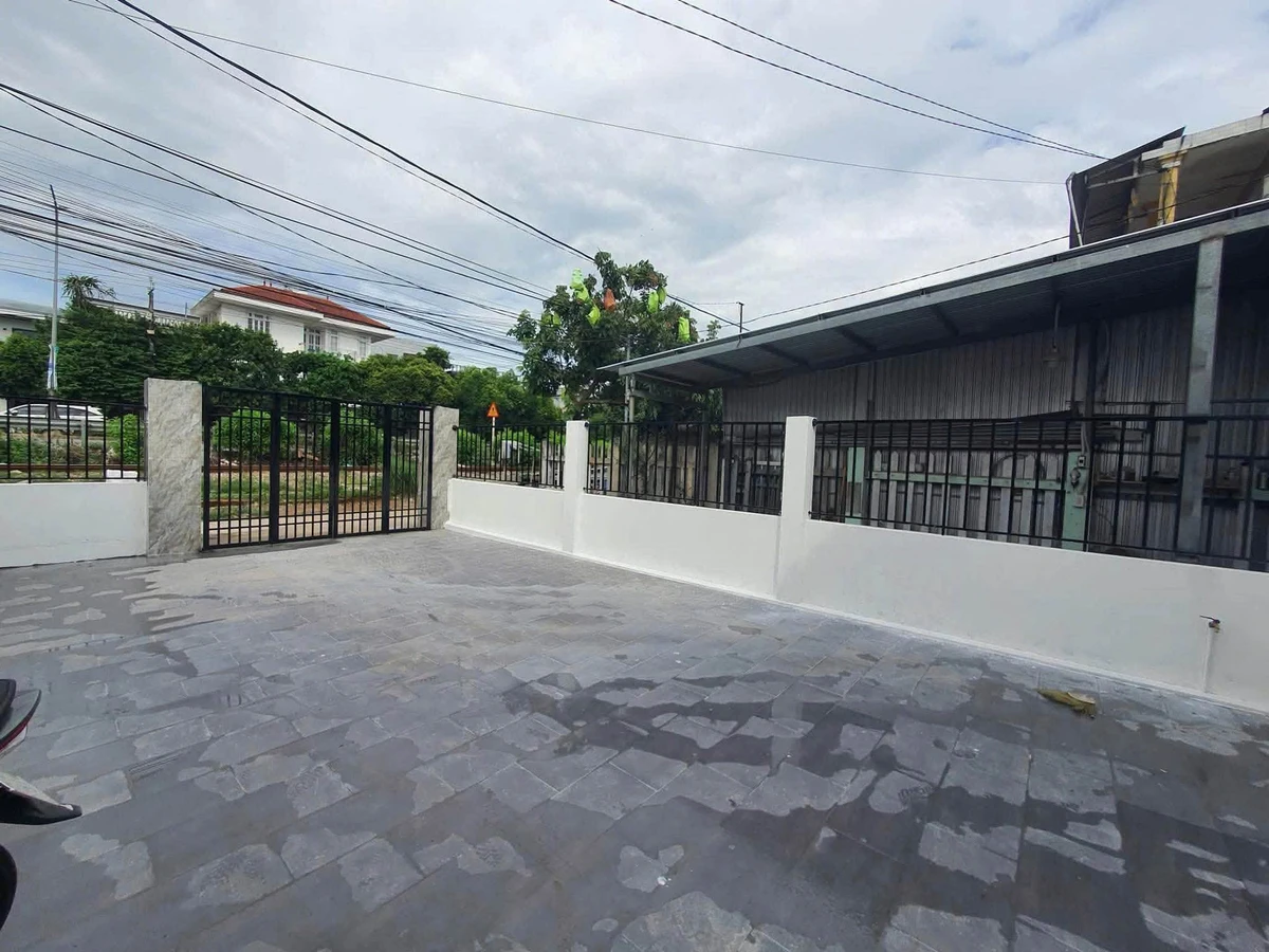 Bán nhà 2 mặt tiền 126m2, 3PN, Lê Duẩn, Huế, 2.5 tỷ - Ảnh thu nhỏ 3