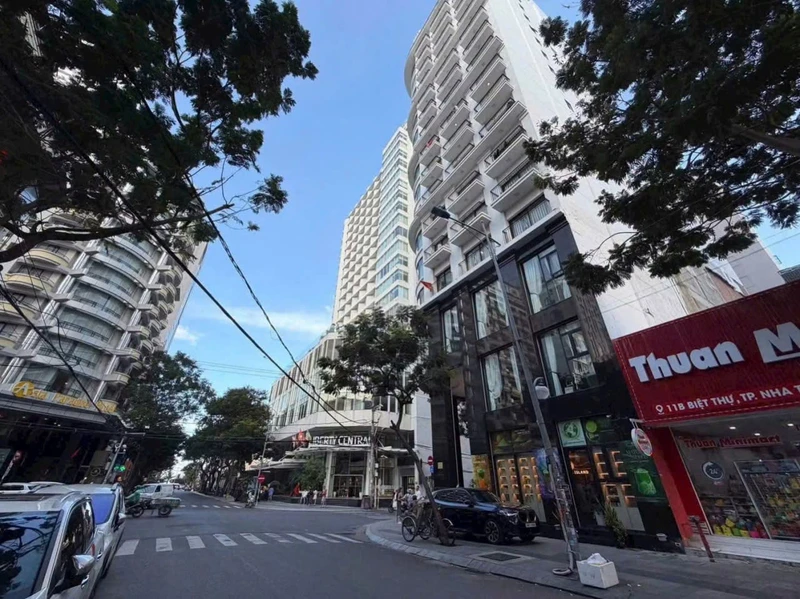 Bán đất 3 mặt tiền 764m² Hiệp Bình Thủ Đức 35 tỷ bannhagoc2mt