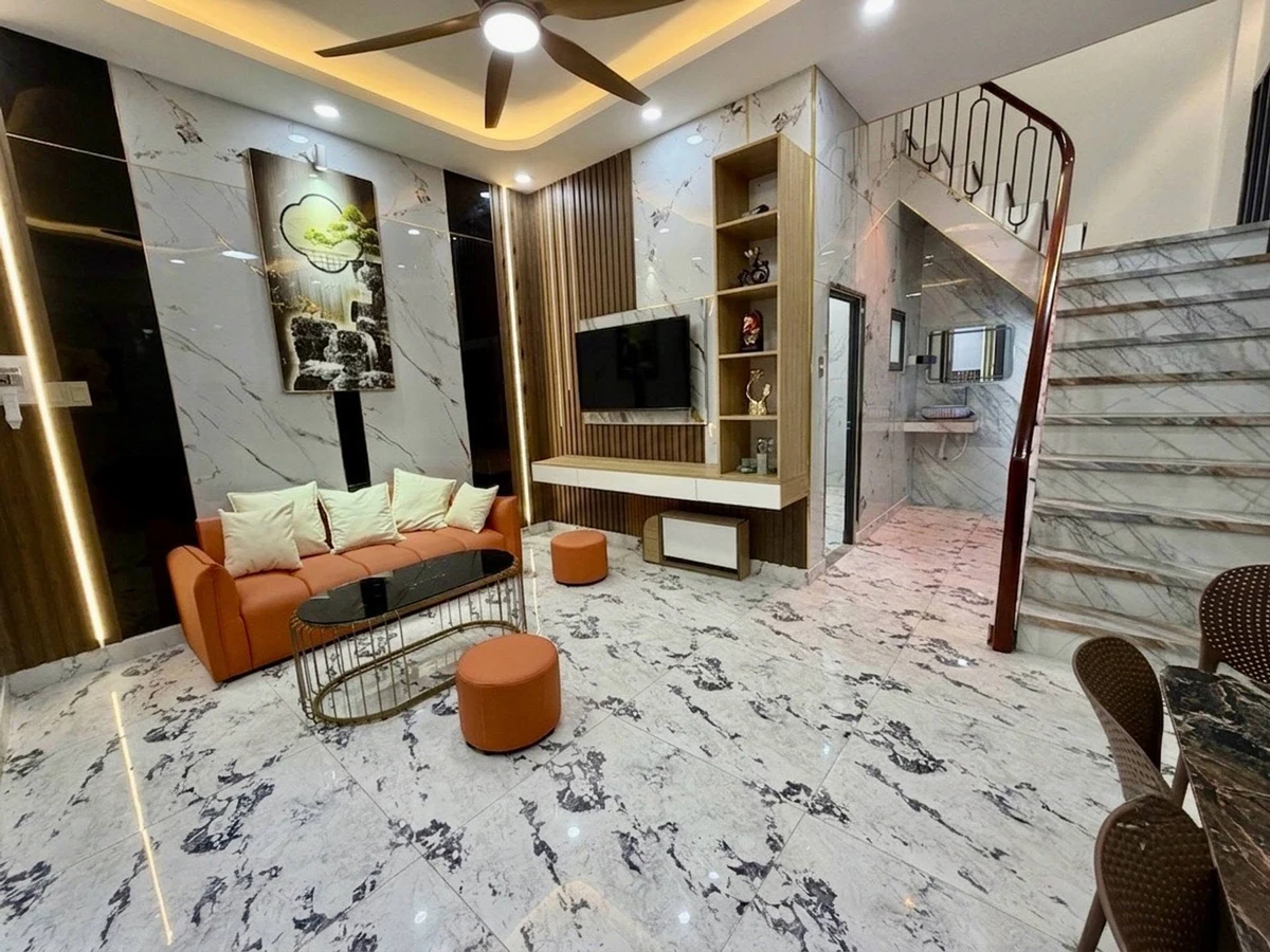 Bán nhà 4 tầng BTCT 40m2 full nội thất gần mặt tiền đường Âu Cơ, giáp Quận 10, Tân Phú - Ảnh thu nhỏ 2
