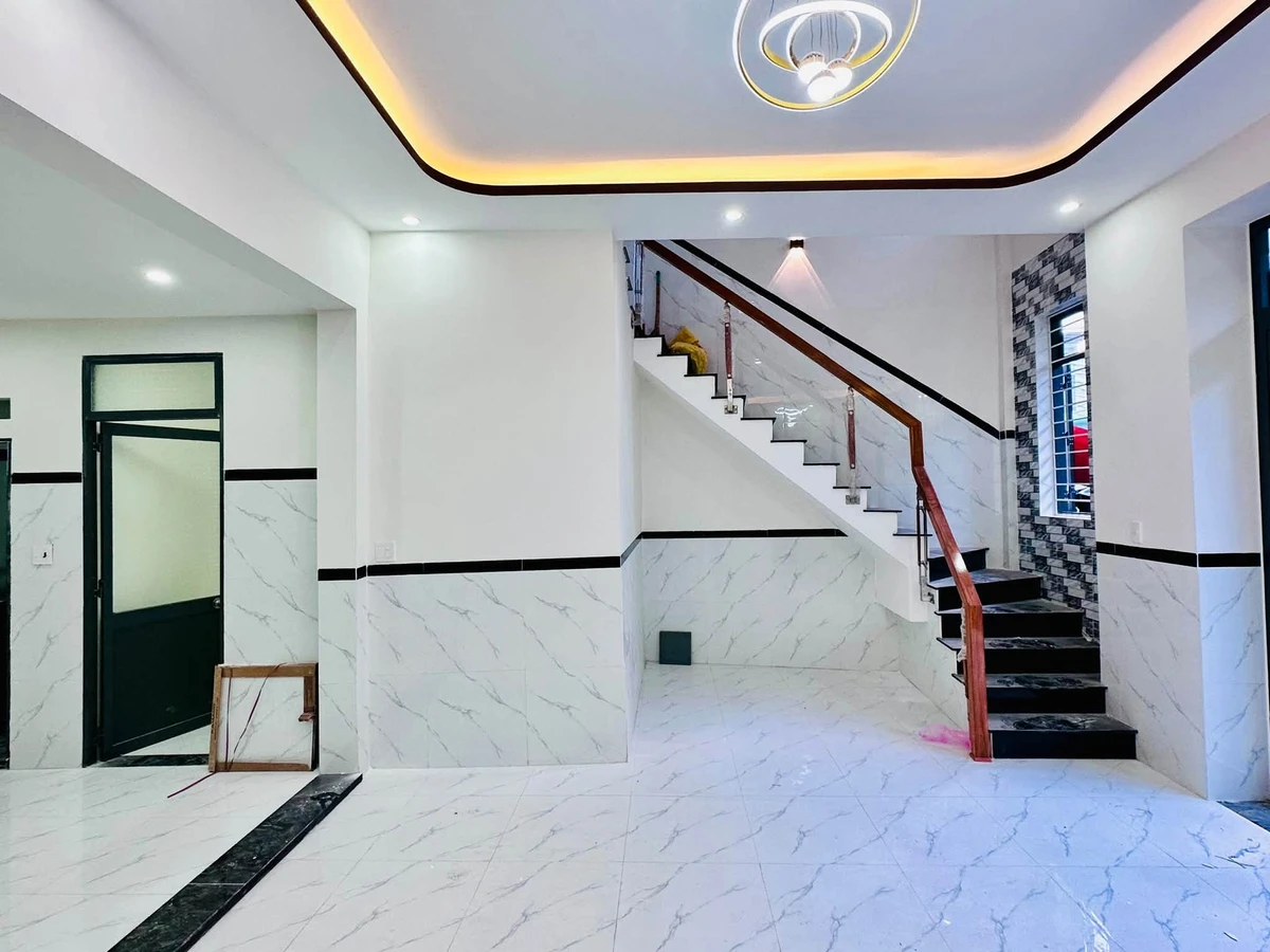 Bán nhà hẻm Nguyễn Chánh 57m2, 3PN 2WC Nha Trang - Ảnh thu nhỏ 2