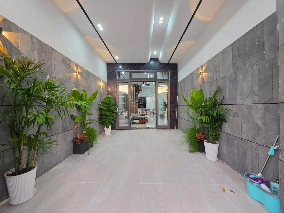 Bán nhà 3 tầng mặt tiền đường Tôn Đản, 83m2, 3PN 4WC, gần chợ Hòa An, Đà Nẵng - Ảnh thu nhỏ 4