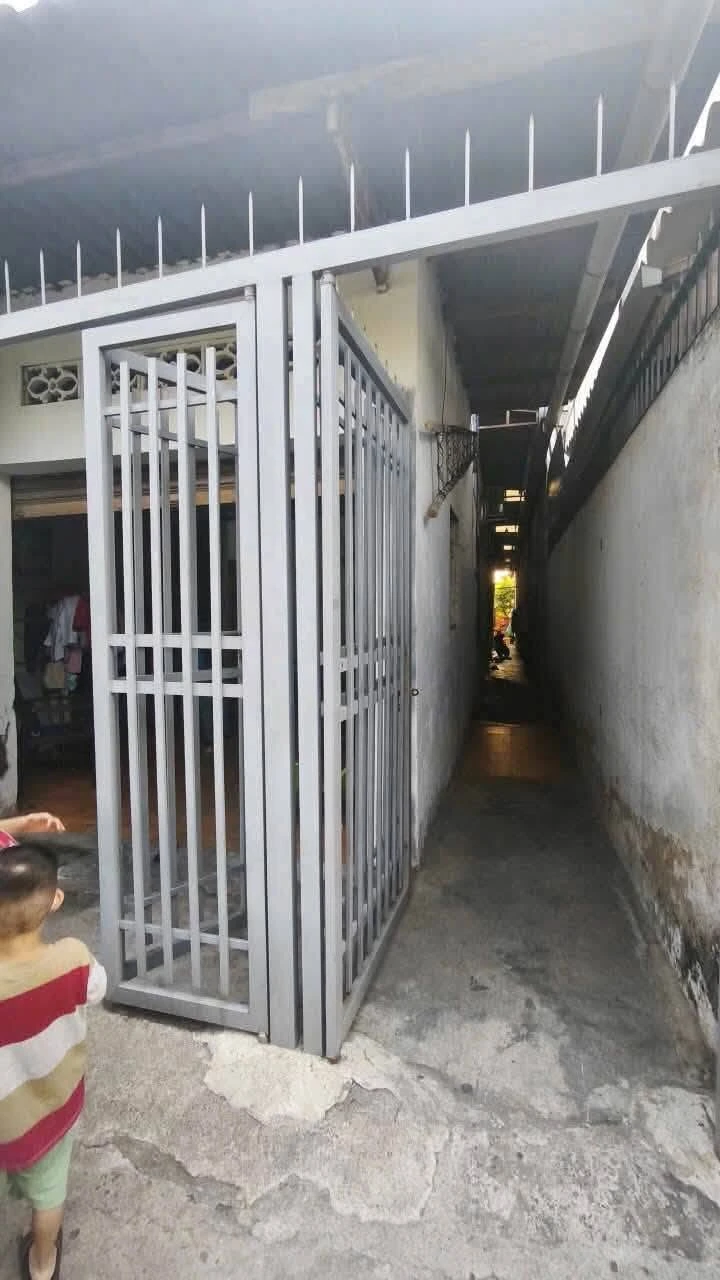 Bán nhà + 4 phòng trọ sổ riêng 150m2 Bình Tân - Ảnh 1
