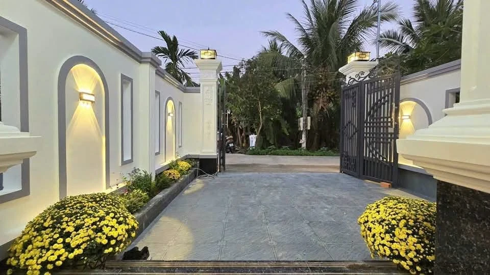 Bán nhà mới tân cổ điển 100m² 2PN Huyện Bình Đại Bến Tre - Ảnh thu nhỏ 4
